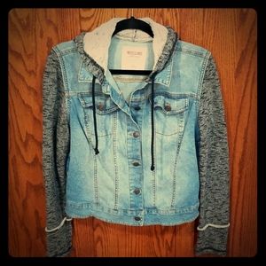 MOSSIMO DENIM JACKET WITH SWEATSHIRT INSERT SIZE L